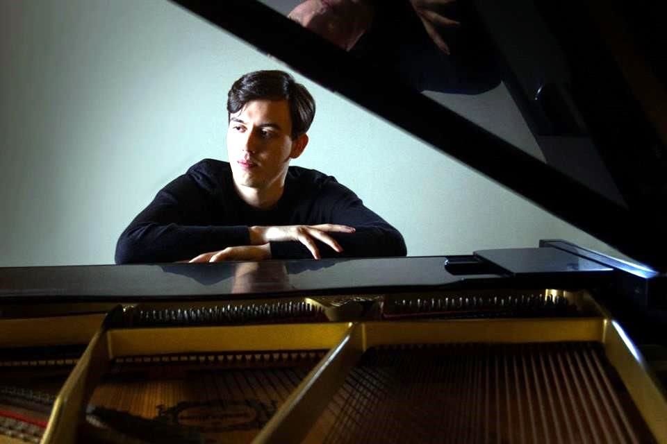 El pianista tapatío Saúl Ibarra.