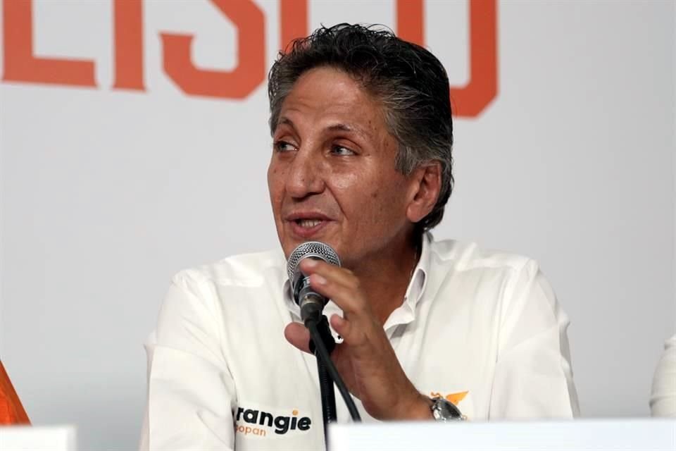 El candidato por MC a la Alcaldía de Zapopan, Juan José Frangie, aventaja con 26 puntos a su contrincante directo por Morena, Alberto Uribe.