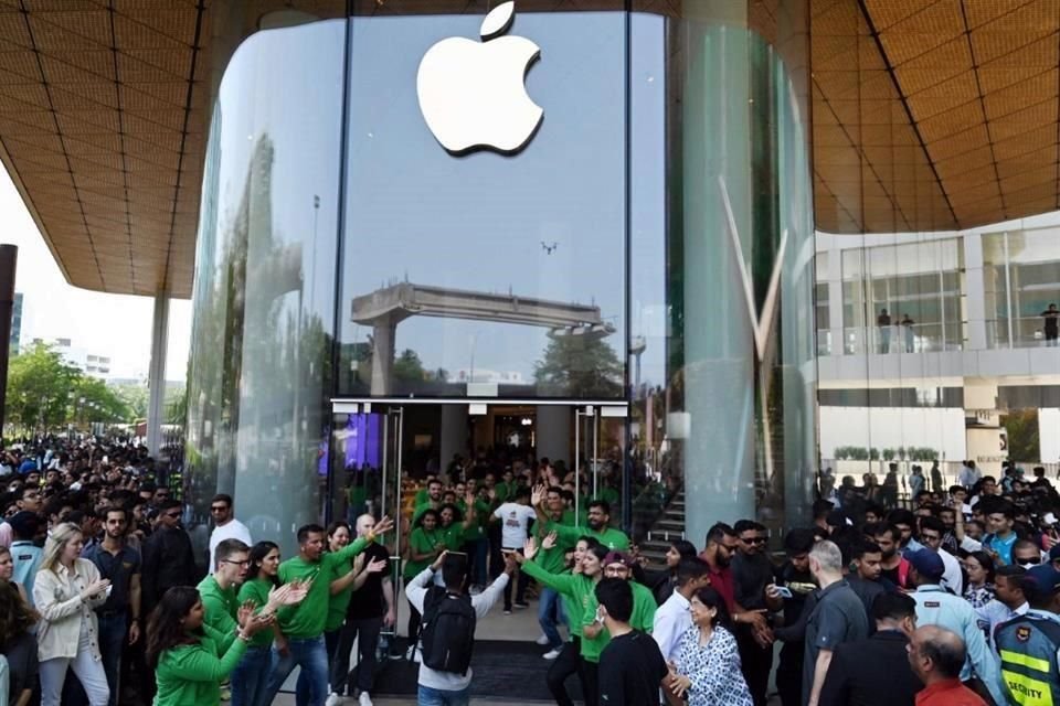 La primera tienda, llamada Apple BKC, está ubicada en la populosa ciudad de Mumbai.