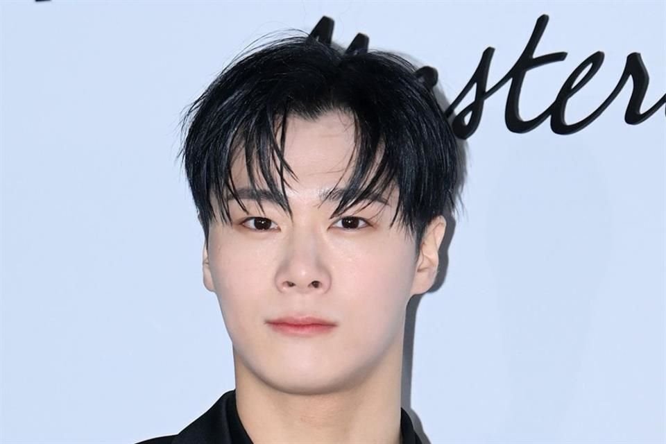 MoonBin, integrante de la banda de K-Pop ASTRO, fue encontrado muerto en su casa. El cantante tenía 25 años.