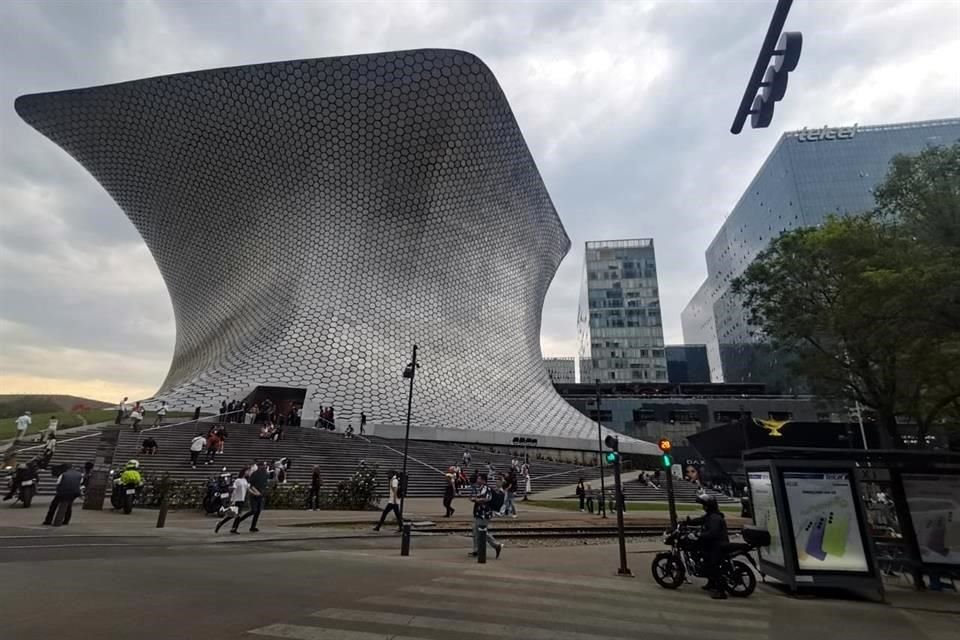 El hombre asesinado en Plaza Carso presuntamente sería parte del Cartel de los Arellano Félix.