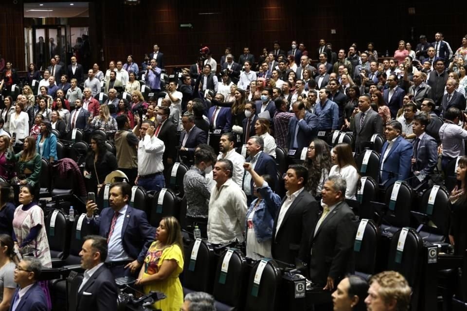 Coordinadores de diputados hicieron la petición de la corrección al Senado.