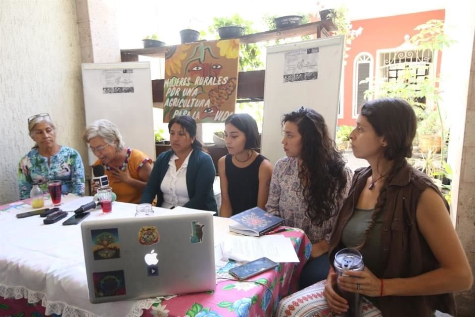 En rueda de prensa esta tarde las activistas expusieron las diversas problemáticas que aquejan su territorios.