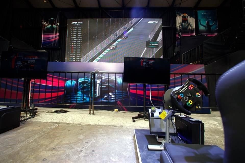 Al finalizar, no dudes en poner a prueba tus habilidades al volante, pues también habrá simuladores de carreras, en donde se armará el torneo de Mario Kart.