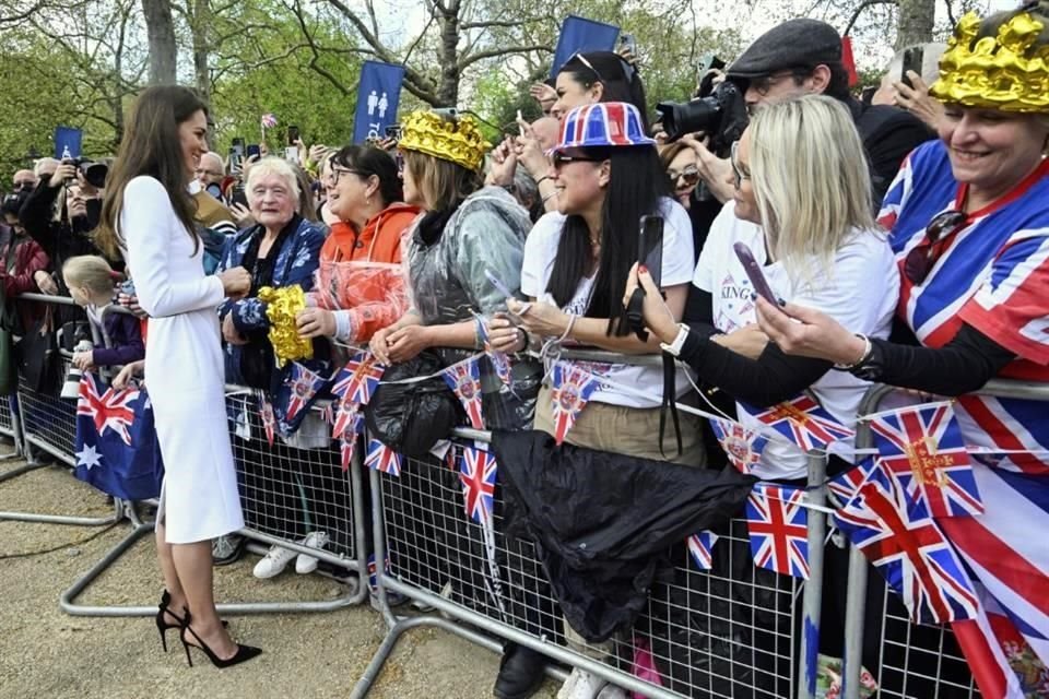 Kate vistió los zapatos característicos de Meghan.