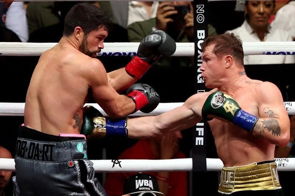 'Canelo' Alvarez ahora piensa en sus siguientes peleas.