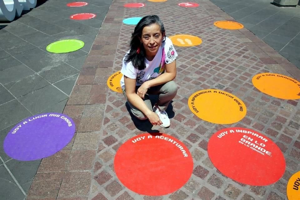 La artista colombiana Adriana Ramírez construyó la obra 'Voy a Ser', en torno al Museo de las Artes, donde abordan el futuro de los museos.