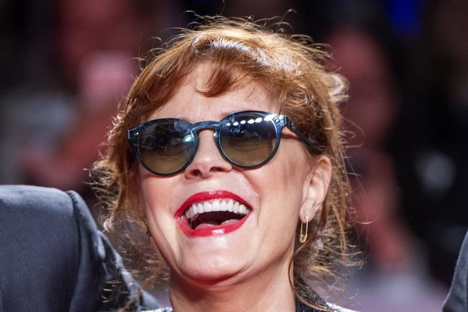 Susan Sarandon fue arrestada tras exigir mejores condiciones laborales para los camareros de Nueva York.