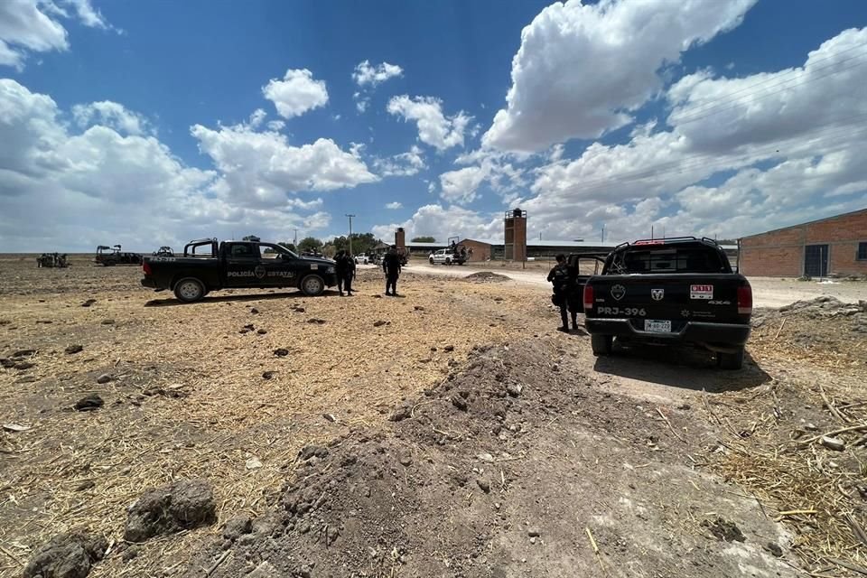 Elementos de la Guardia Nacional revisaban la zona del Rancho Agrícola El Salvador en Encarnación de Díaz cuando fueron atacados a balazos.