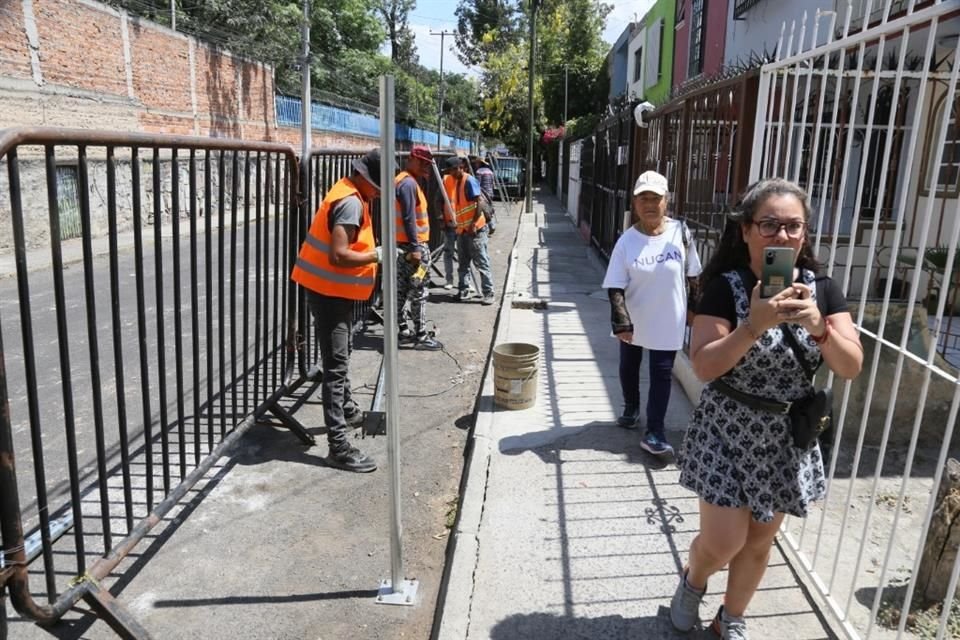 Los habitantes están inconformes por la acción, pues no hubo socialización previa; temen daños en su propiedad.