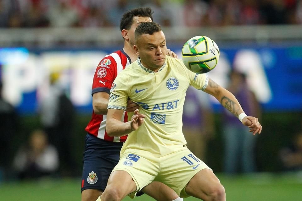 América y Chivas se preparan para el primer juego de la Semifinal.