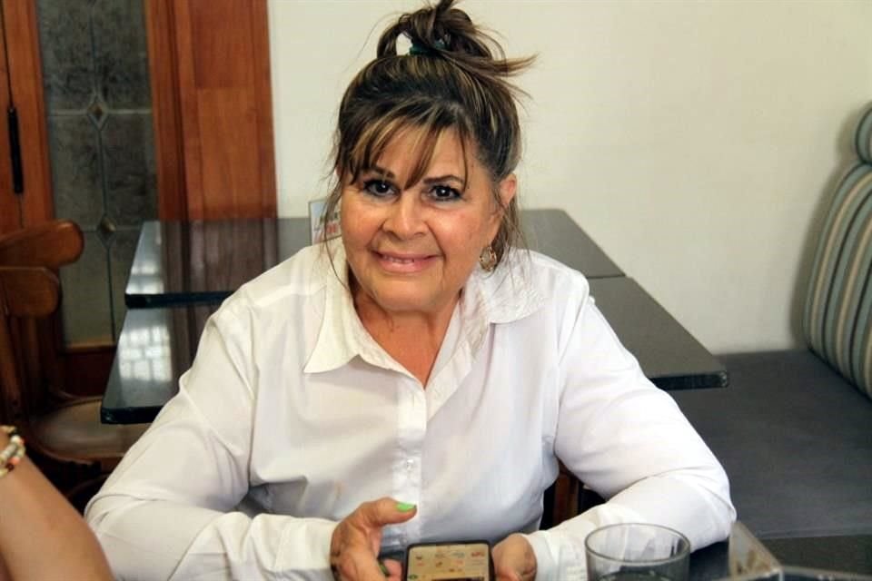 Elma Armida y su esposo invirtieron $500 mil en Ayfix de México con la ilusión de un retiro tranquilo.