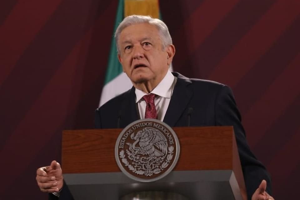 El Presidente Andrés Manuel López Obrador defendió el decretazo con el que busca blindar obras emblemáticas de su gestión.