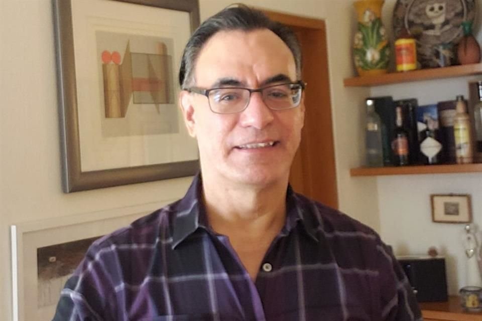 Luis Armenta dirigirá el taller de poesía para la comunidad LGBTQ+.