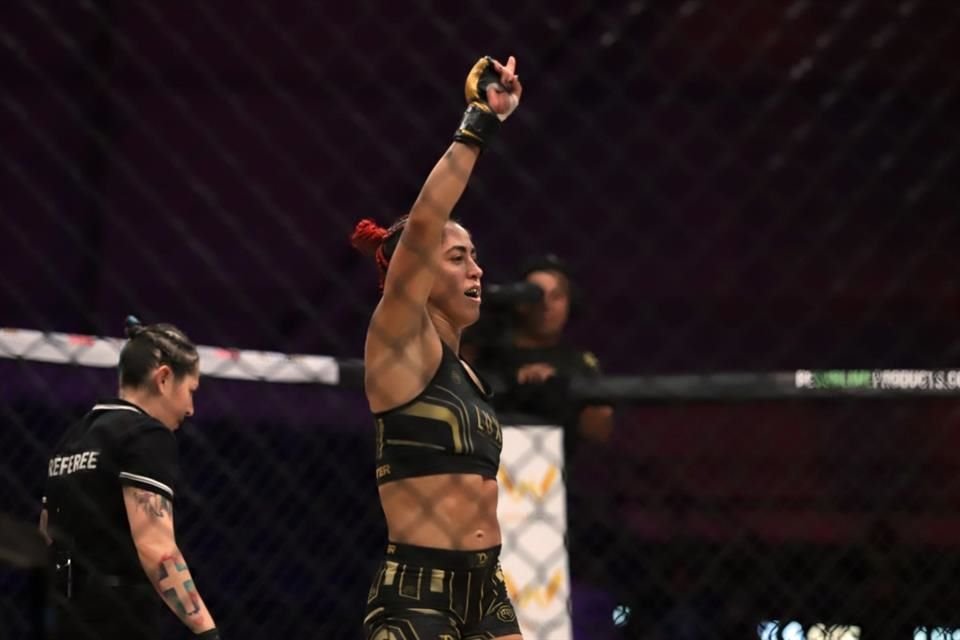 Saray Orozco derrotó a Andrea Vázquez en la pelea estelar de la Función LUX Fight League de MMA, en el Code Alcalde.
