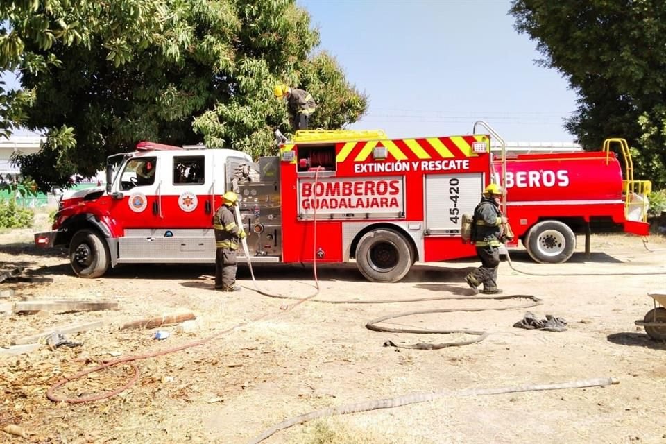 Actualmente el estado de fuerza de los Bomberos de Guadalajara es de 430 elementos.