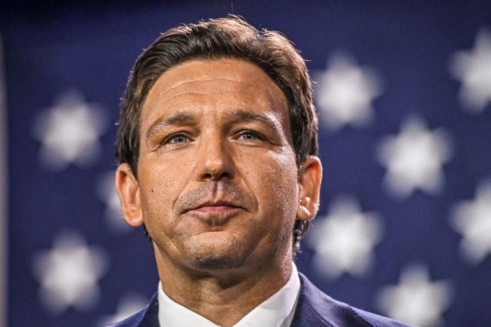 Tras llamar a hispanos a que no den 'ni un voto' a DeSantis, López Obrador pidió que se investigue si fentanilo llega a Florida desde Asia.