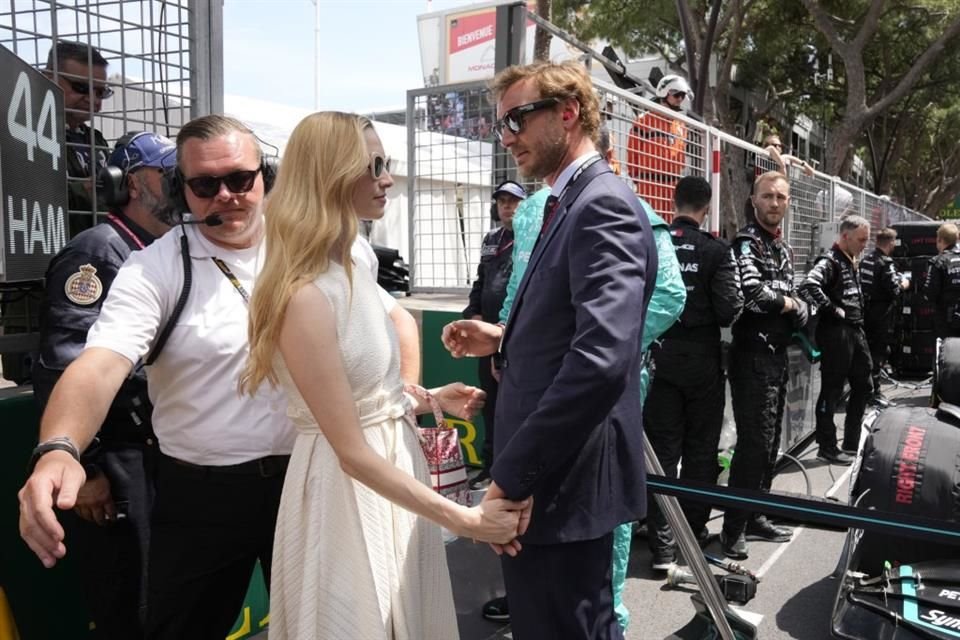 Andrea Casiraghi, hijo de la Princesa Carolina de Mónaco, acudió con su esposa Beatrice Borromeo al GP.