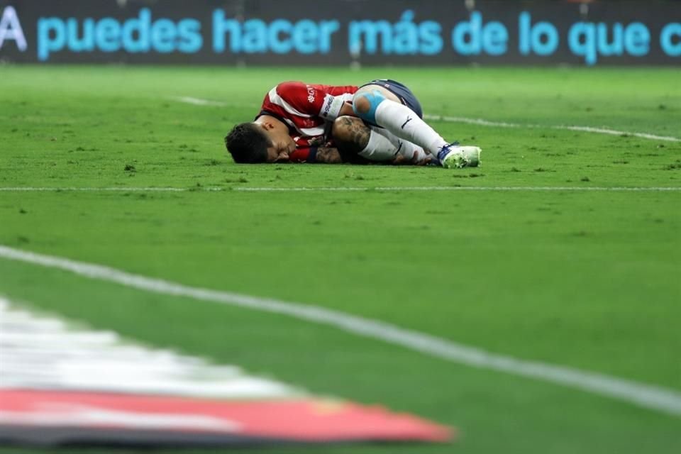 Chivas dejó escapar un 2-0 y pierde la Final.