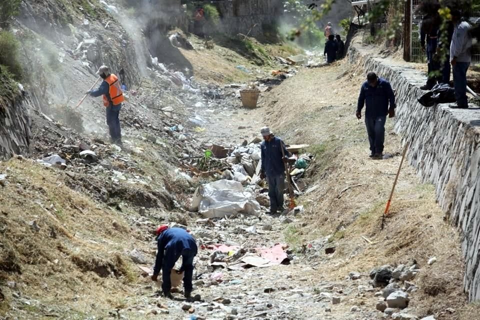 Ayer se supervisaron acciones de limpieza en El Garabato.