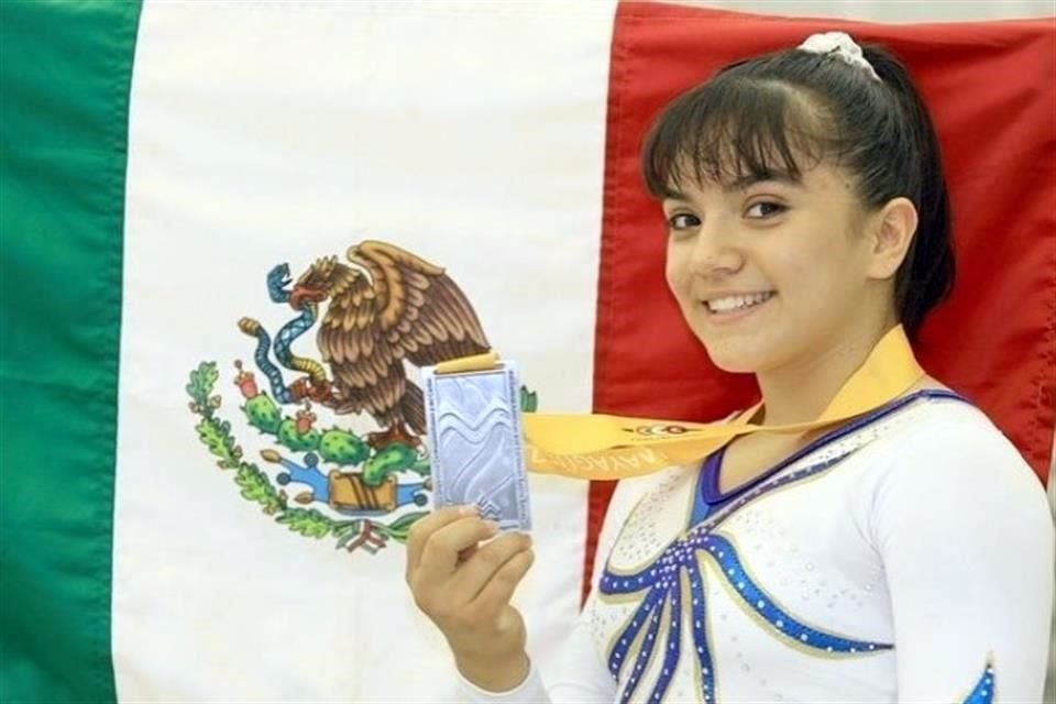 Alexa Moreno será la abanderada en la cita de San Salvador.