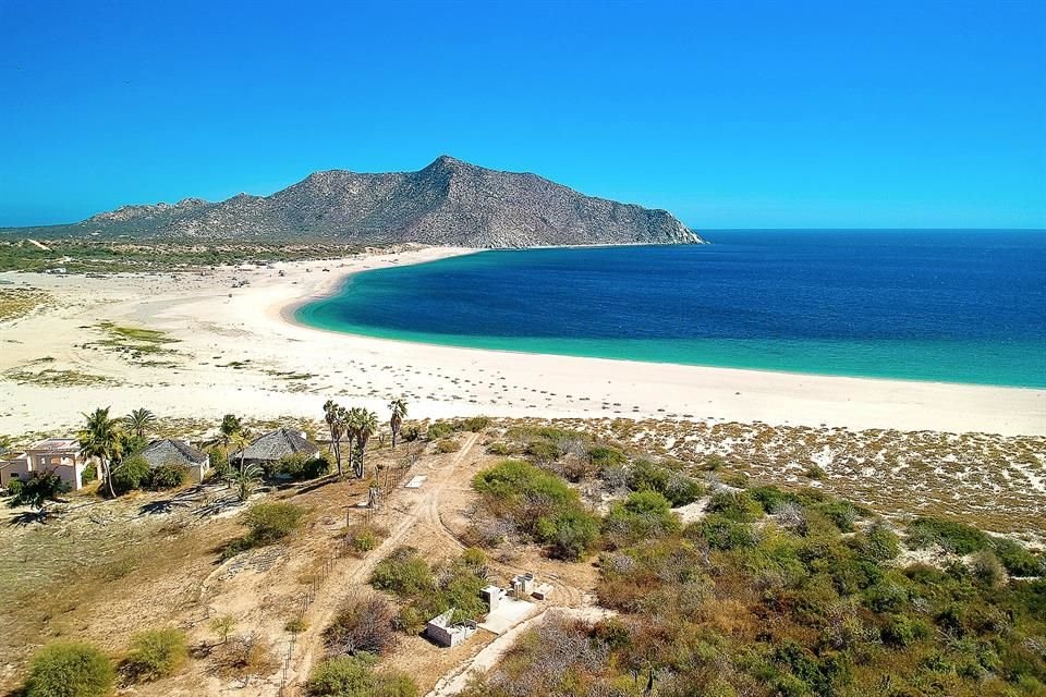 Cabo Pulmo permite a los visitantes disfrutar de un ambiente sostenible, seguro y de amplia riqueza natural.