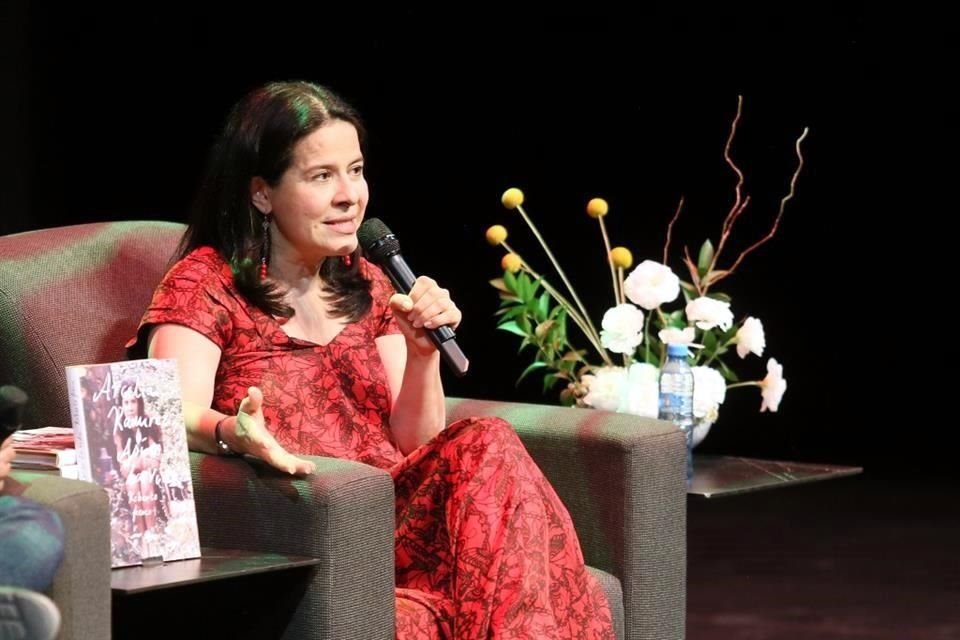 La actriz mexicana presentó el libro 'Arcelia Ramírez: Así es la Vida', editado por la UdeG, en el Festival Internacional de Cine.