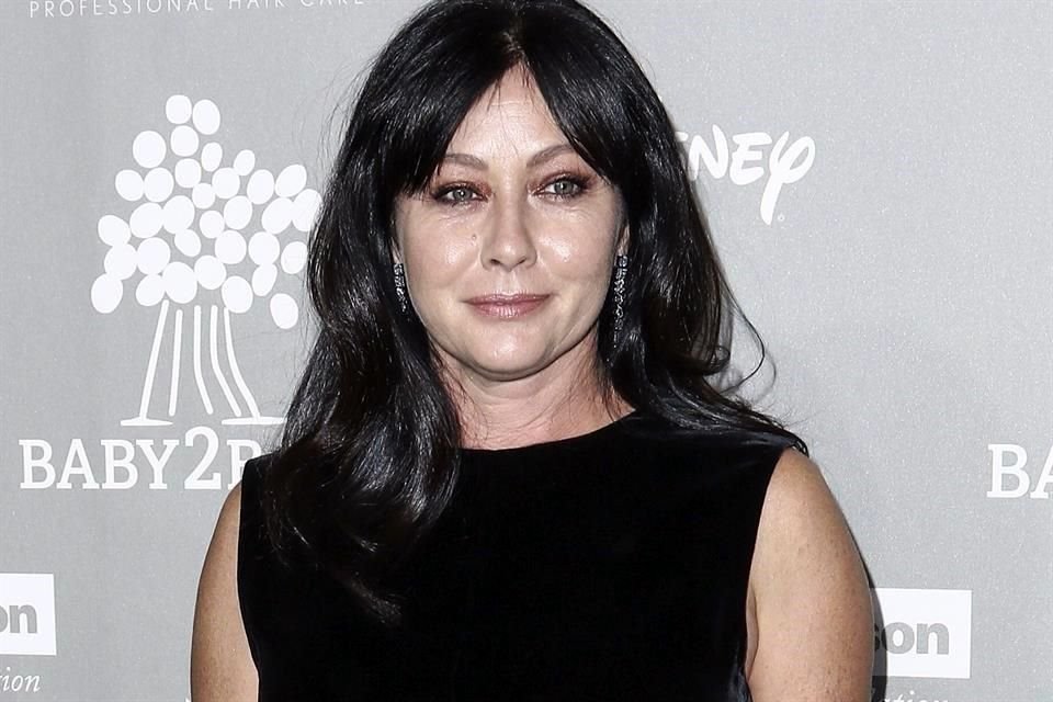 La actriz Shannen Doherty, de 'Beverly Hills, 90210', reveló que su cáncer de mama ya se expandió al cerebro he hizo metástasis.