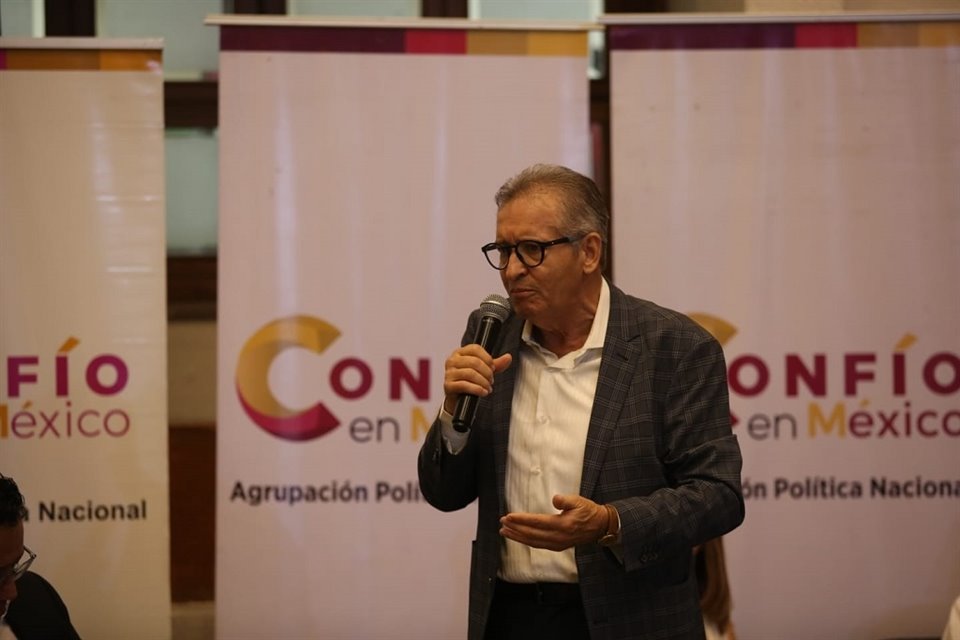 Tras renunciar al PRI, donde militó durante décadas, Jorge Arana Arana llamó a MC a definir su candidato a la Gubernatura del 2024. 
