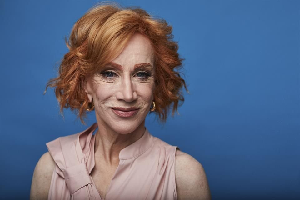 Tras una batalla contra el cáncer de pulmón, Kathy Griffin fue sometida a una cirugía de cuerdas vocales; dará show en Las Vegas.