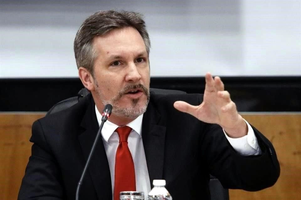 El dirigente de la agrupación, John Ackerman, solicitó espacio para una comisión de la agrupación.
