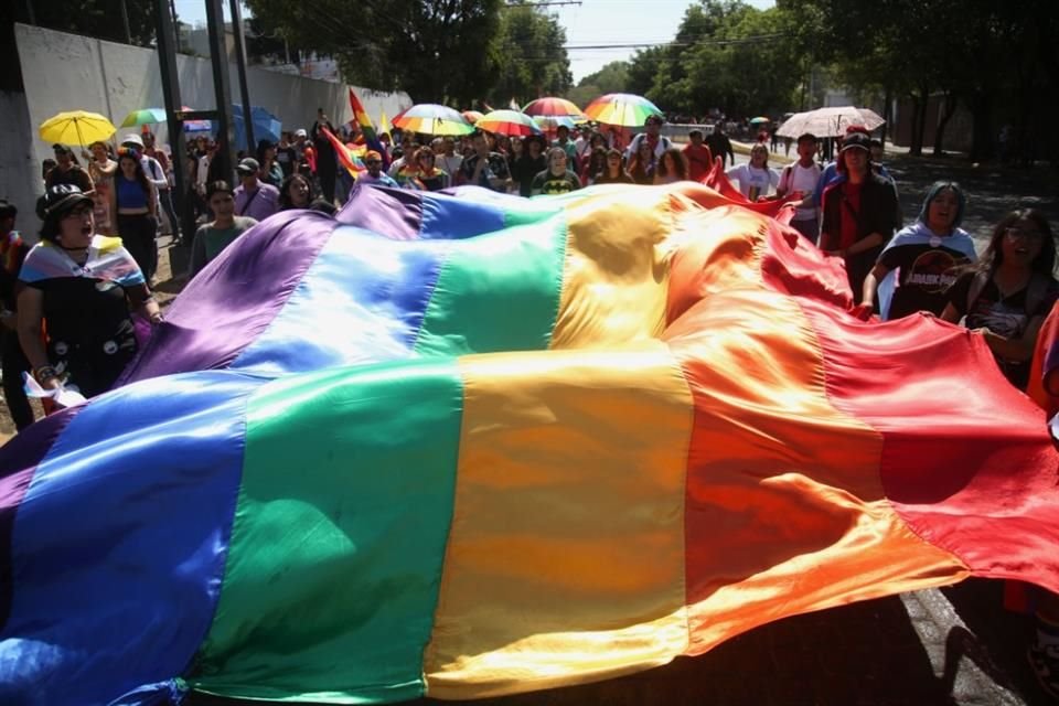 Unión Diversa Jalisco, la Plataforma Vota Con Orgullo, y otros colectivos, exigen a candidatos que detallen propuestas para comunidad gay.