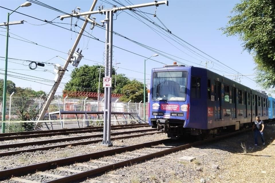 El 3 de junio el tren eléctrico se salió de sus rieles; el Ejecutivo estatal lo atribuyó a un 'error humano'.