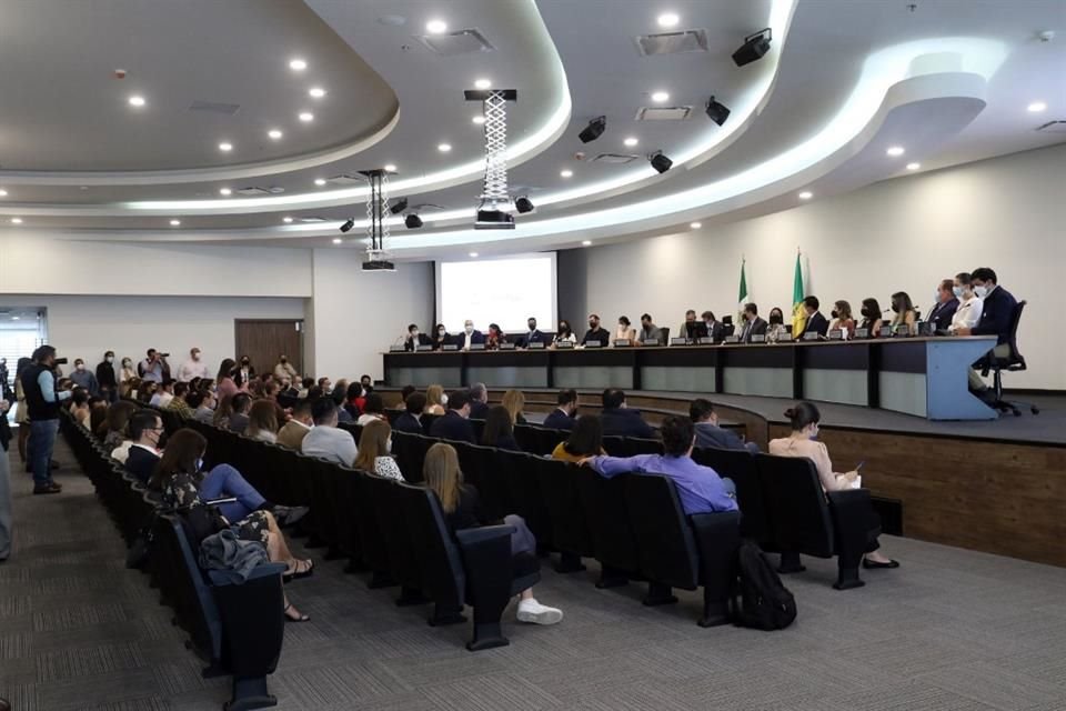 En Zapopan, los empleados gubernamentales de sexo masculino que sean papás podrán elegir un día de descanso entre el 19 y el 23 de junio.
