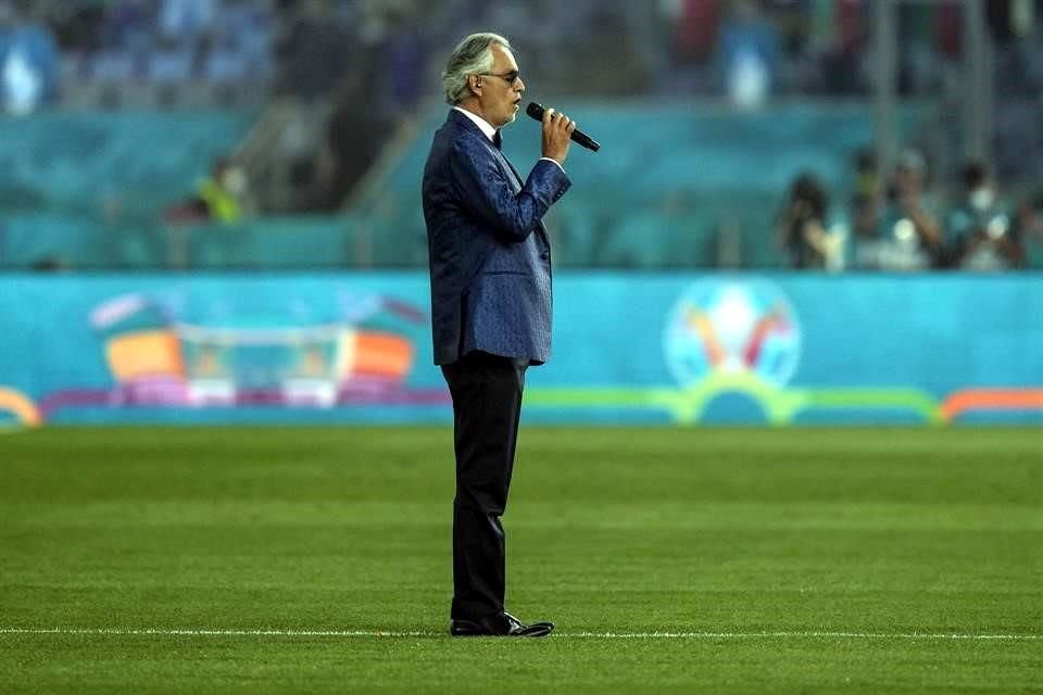 Andrea Bocelli deleitó con su voz