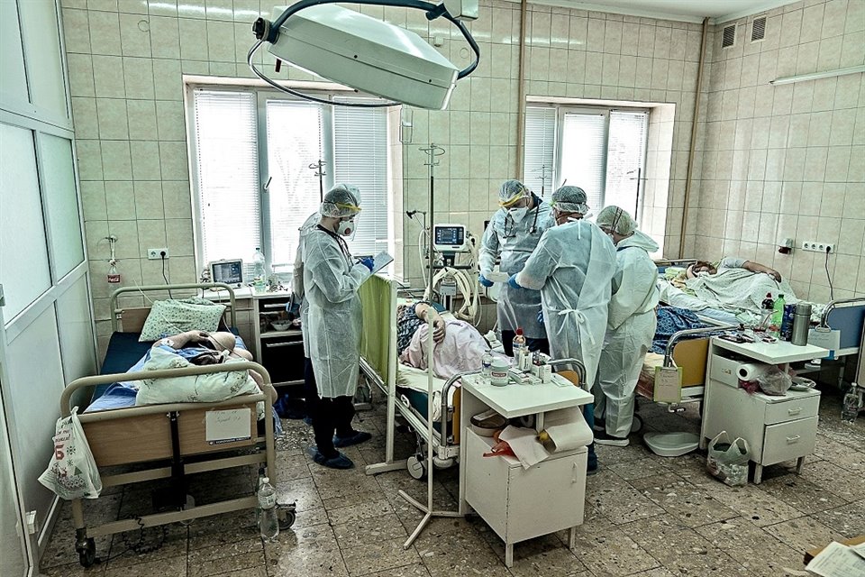 Hace una semana había 135 personas hospitalizadas por Covid-19, mientras que este jueves la cifra creció a 157.
