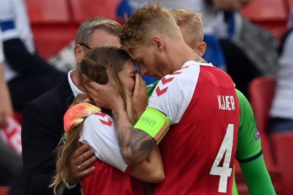 Simon también habló con Sabrina, la novia de Christian.
