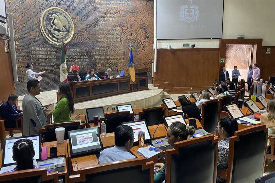 Aunque en el Congreso se pretendía darle celeridad, el proyecto de reforma se había detenido luego de que las diputadas se opusieran a ella.