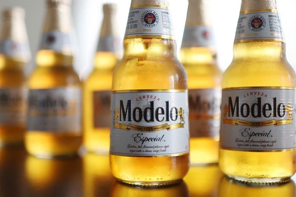 México exportó 6 mil millones de dólares en cerveza en 2022.