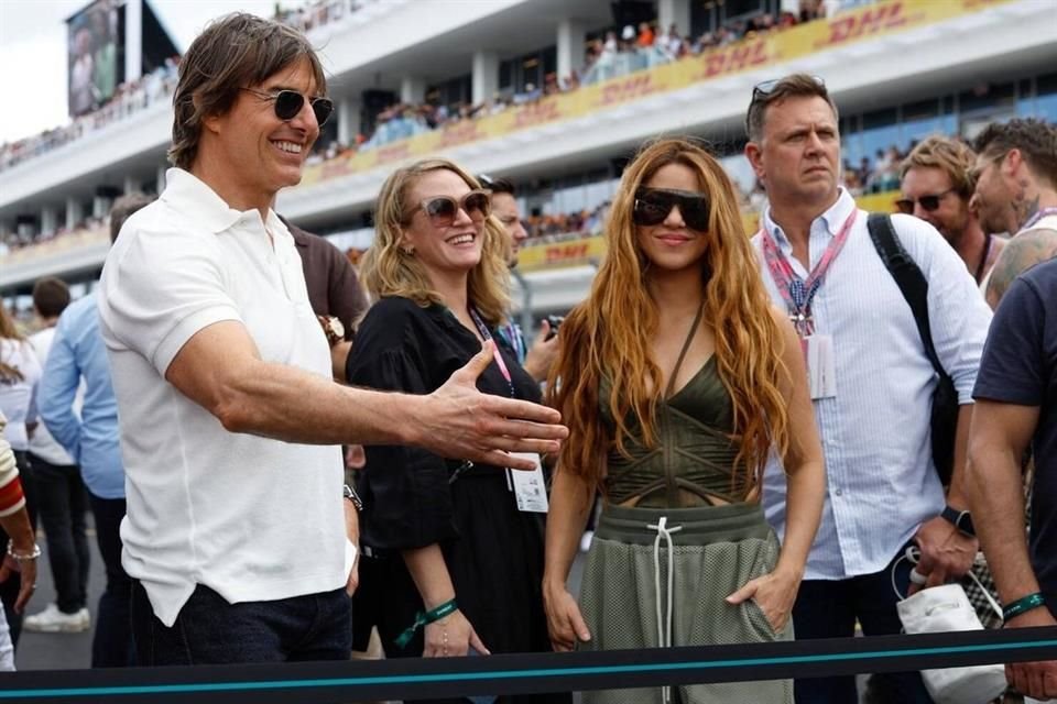 Tom Cruise llenó de elogios a Shakira en una entrevista y aseguró que siempre la ha admirado.