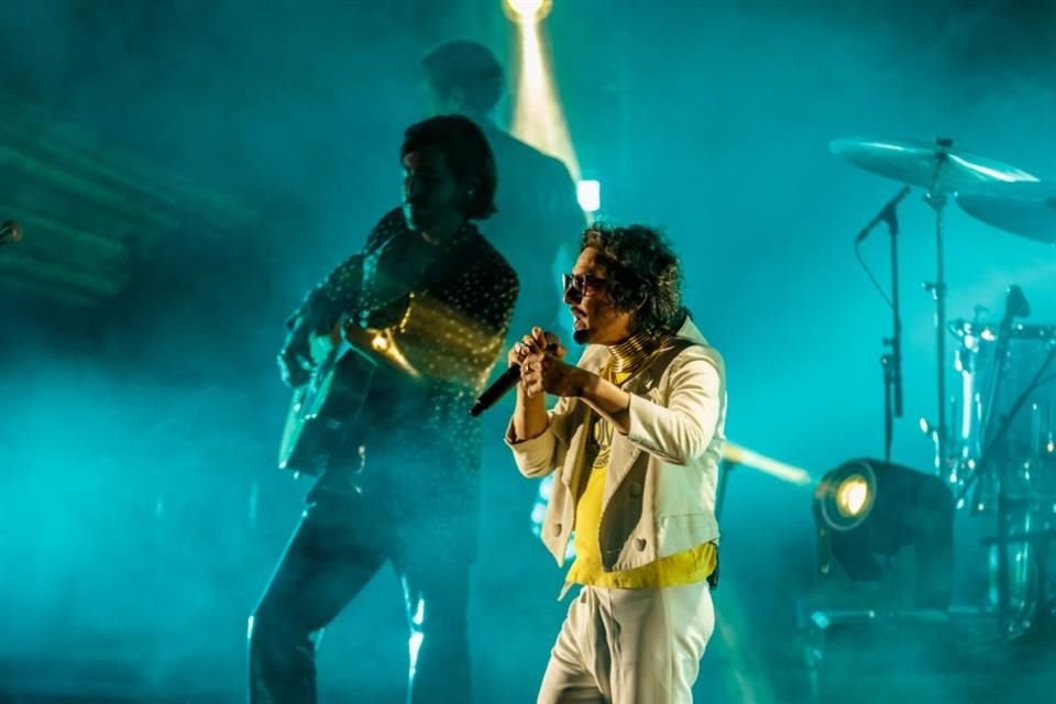 Guadalajara fue la segunda parada de su tour, primero se presentó en Morelia.