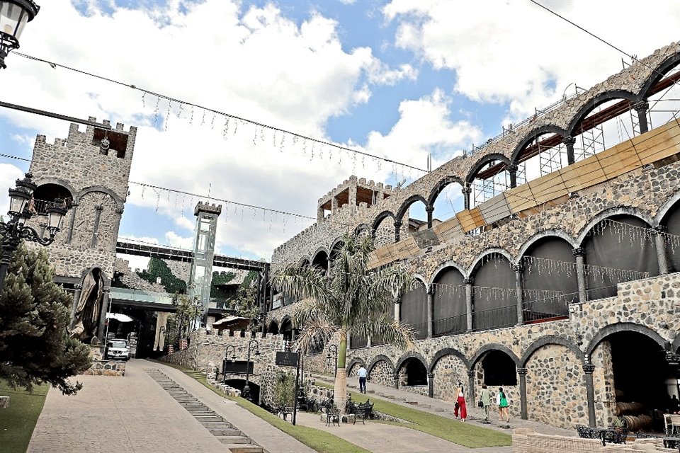 El Castillo de Tequila, donde se realizan recorridos, se prepara para un nuevo proyecto: un hotel.