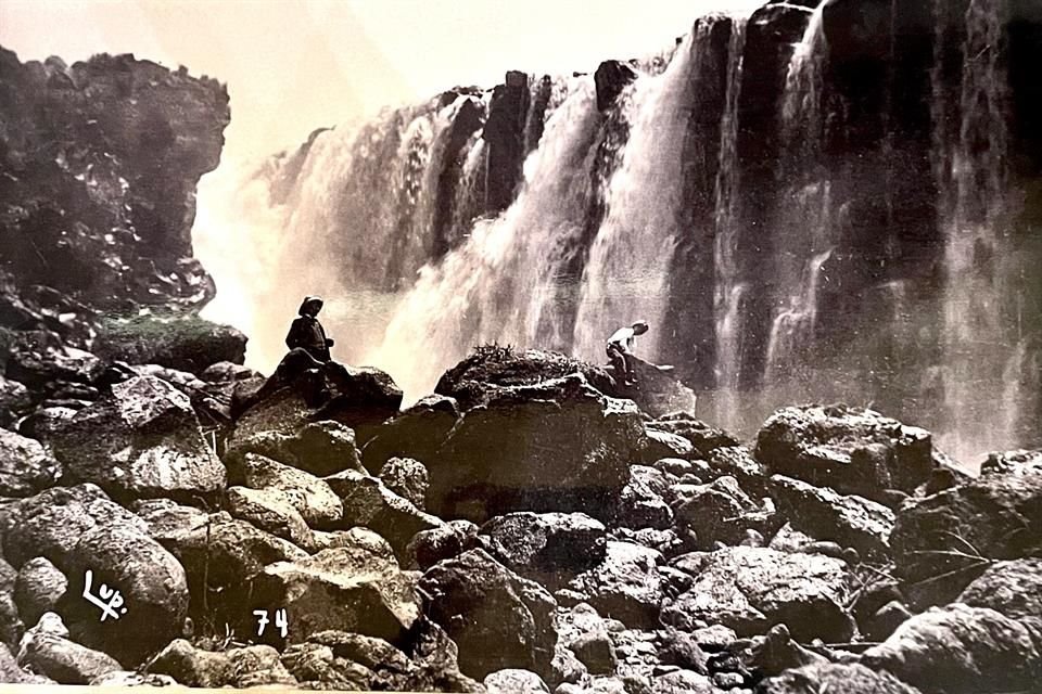 Imágenes del Río Santiago en Juanacatlán.