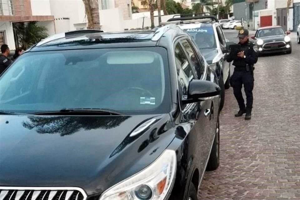 Luego de que circularan videos en los que se observaba a adolescentes disparar con armas de gotcha a transeúntes, autoridades de Querétaro informaron que detuvieron a 7 implicados.