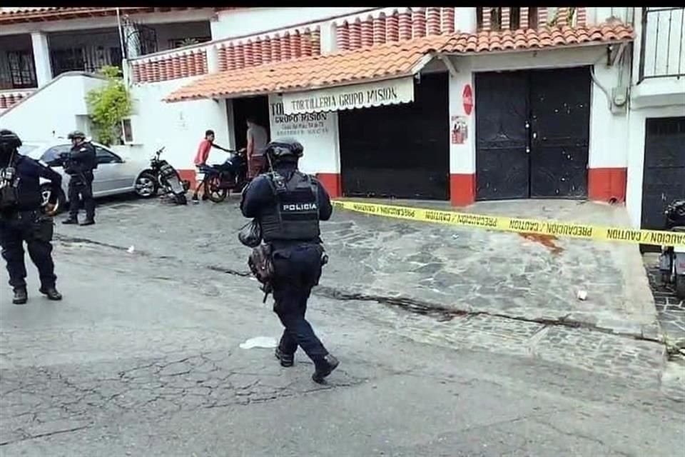 Los ataques forman parte de la disputa entre dos cárteles por el control del cobro de piso.