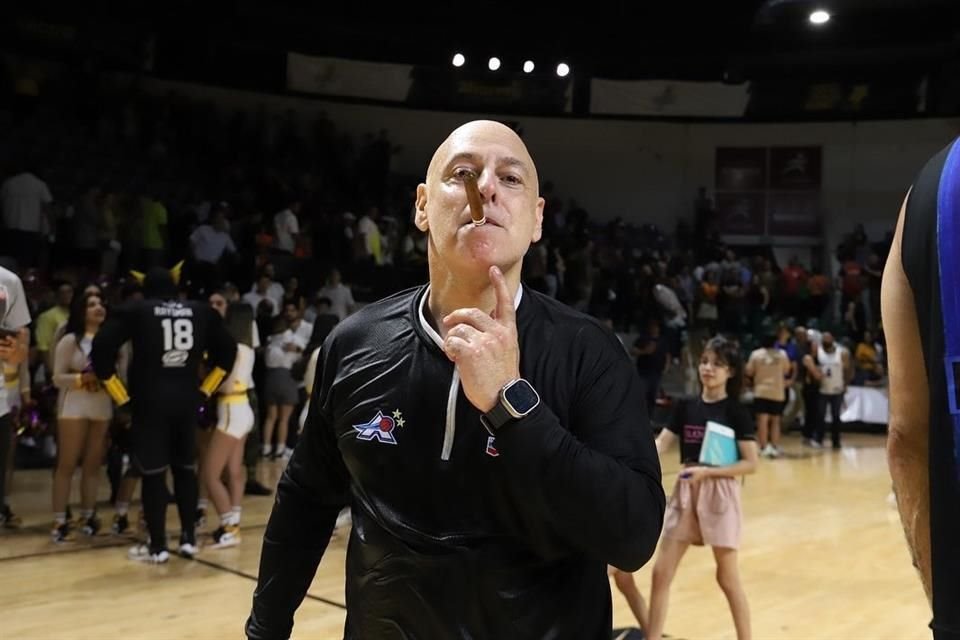 El coach Jorge Elorduy fue asistente de Alex Formento en el primer título del Cibacopa y de Sergio Valdeolmillos en la LNBP.