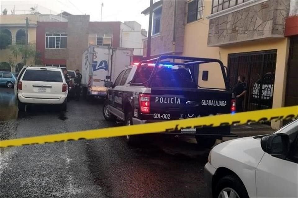 La camioneta con reporte de robo se recuperó en la Colonia Obrera.