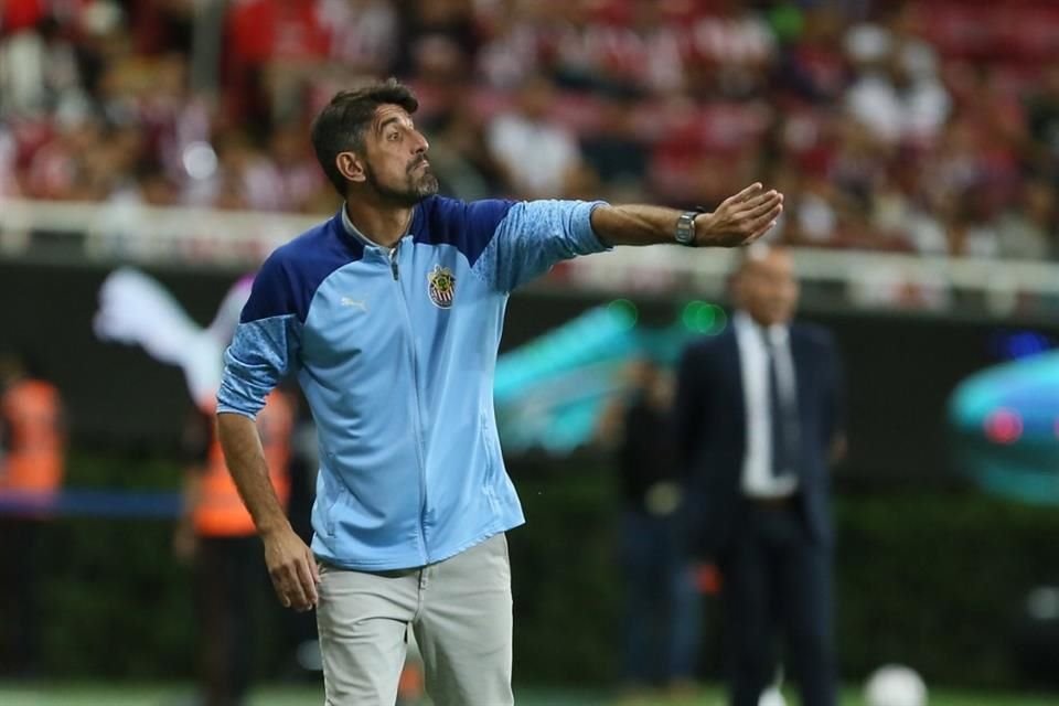 Veljko Paunovic pide mesura  por el buen paso de las Chivas.