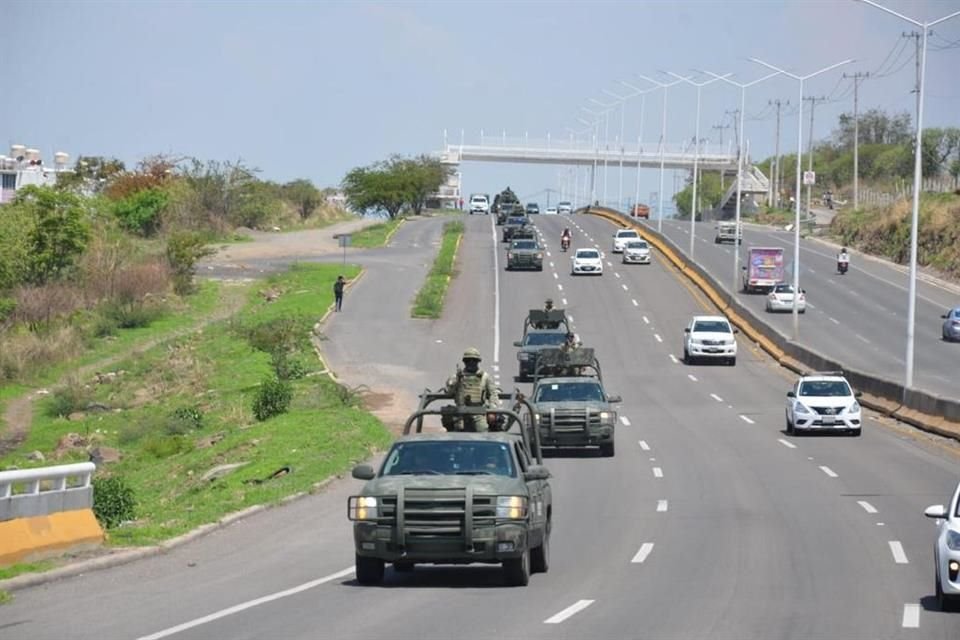 A tres días de la emboscada con explosivos en Tlajomulco, la Sedena envió 350 elementos para reforzar la vigilancia en la ZMG.