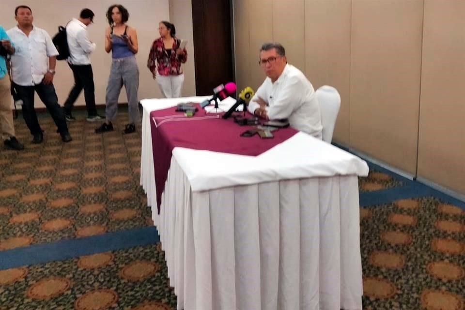 Ricardo Monreal durante su gira en Tamaulipas.